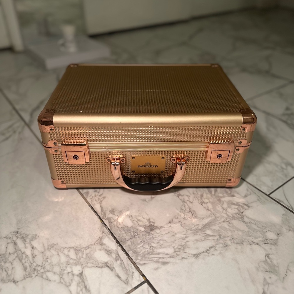 Impressions Vanity Slaycase 2.0
